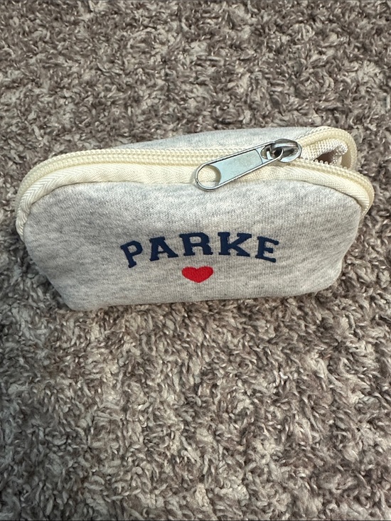 PARKE Pink Hair Claw Clip - Compact Grip for Women